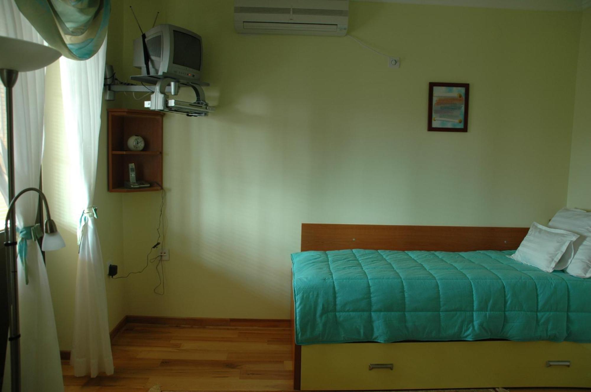 Hotel Tehnograd Кралево Екстер'єр фото