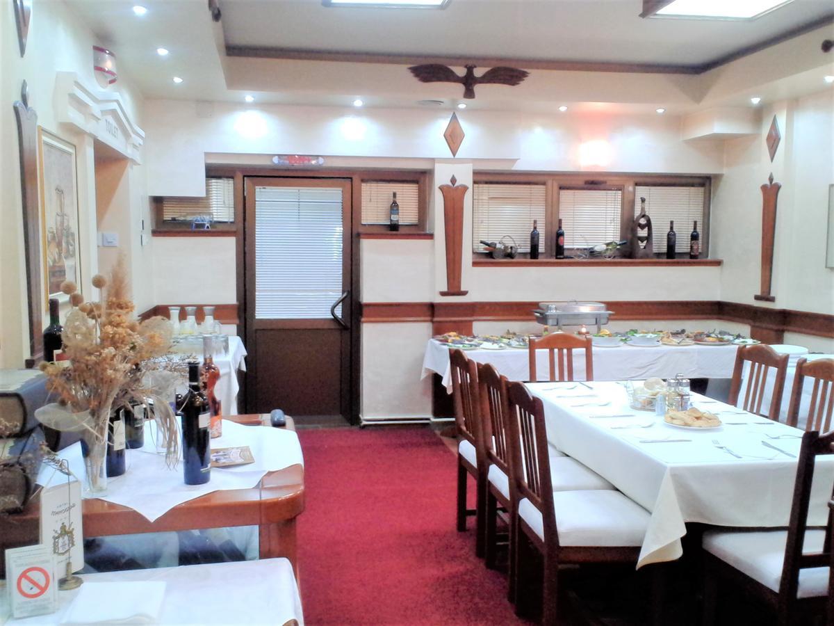 Hotel Tehnograd Кралево Екстер'єр фото