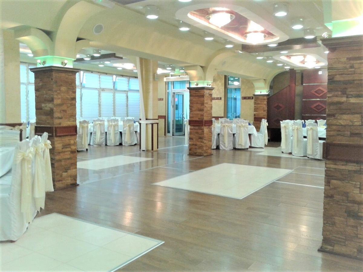 Hotel Tehnograd Кралево Екстер'єр фото